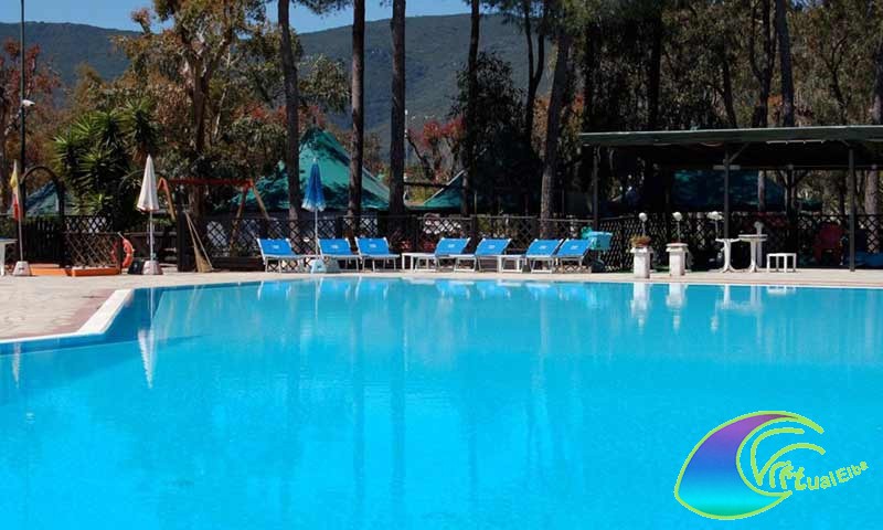 Schwimmbad Camping Lacona